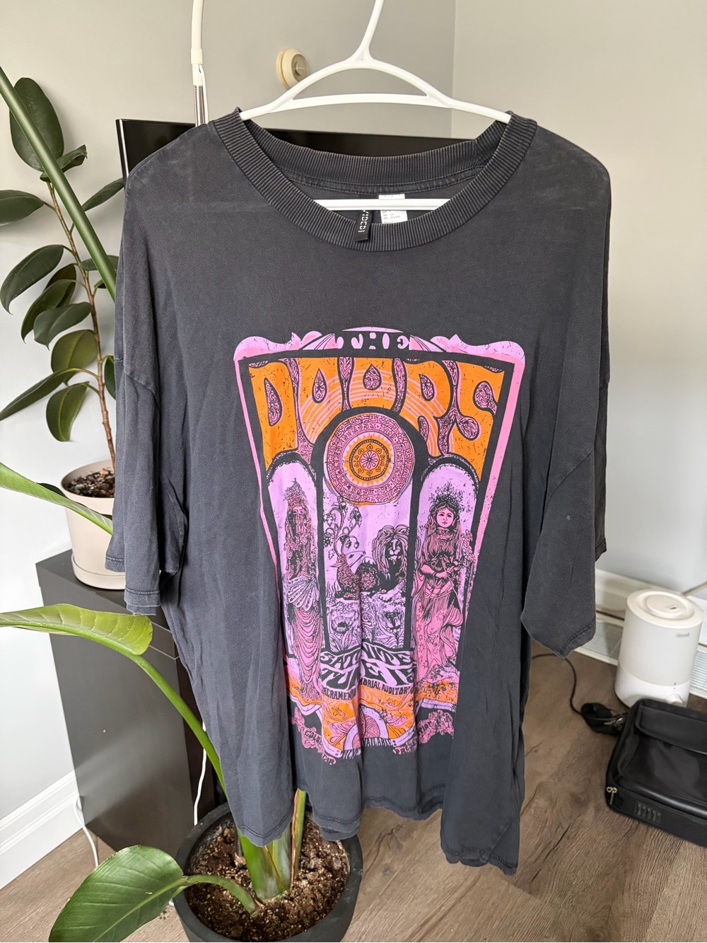 H&M ‘The Doors’ Oversized Band Tee
